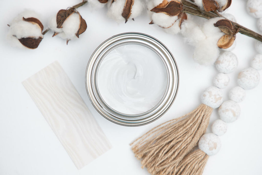 Dixie Belle No Pain Gel Stain Picklin’ White oil based stain