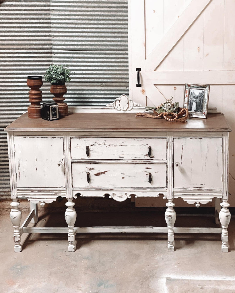 Miss Mustard Seed’s Milk Paint Grain Sack sideboard by Morgan Ann Adams