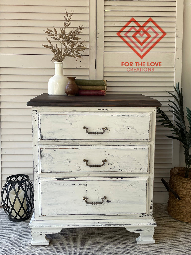 Miss Mustard Seed’s Milk Paint Ironstone cool white milk paint For the Love Creations Australia retailer